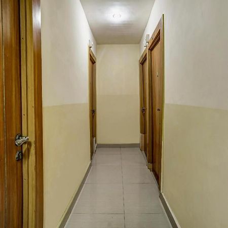 OYO 90158 Hotel Lendosis Perintis Kemerdekaan Palembang Buitenkant foto